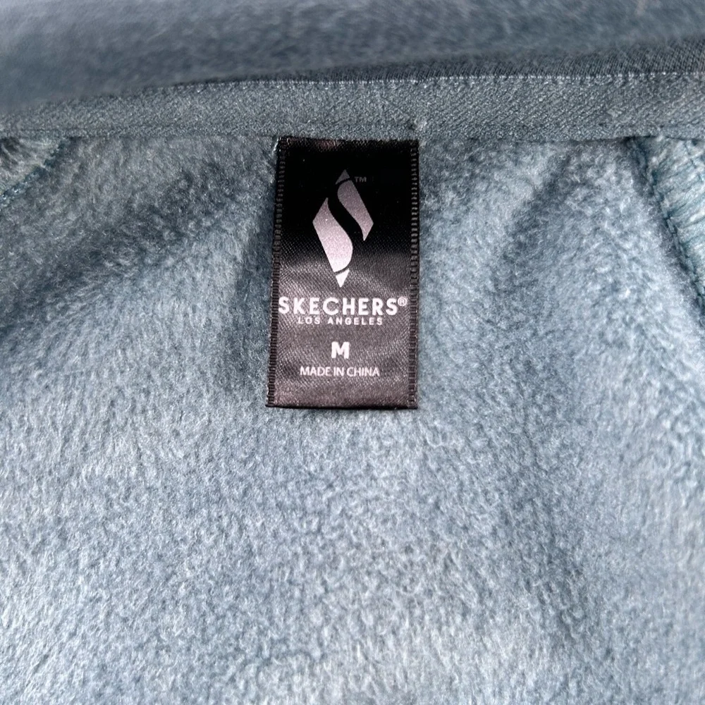 Skechers Blue Fleece Zip Up Jacket Women’s Medium Cozy Athleisure Graphic Back